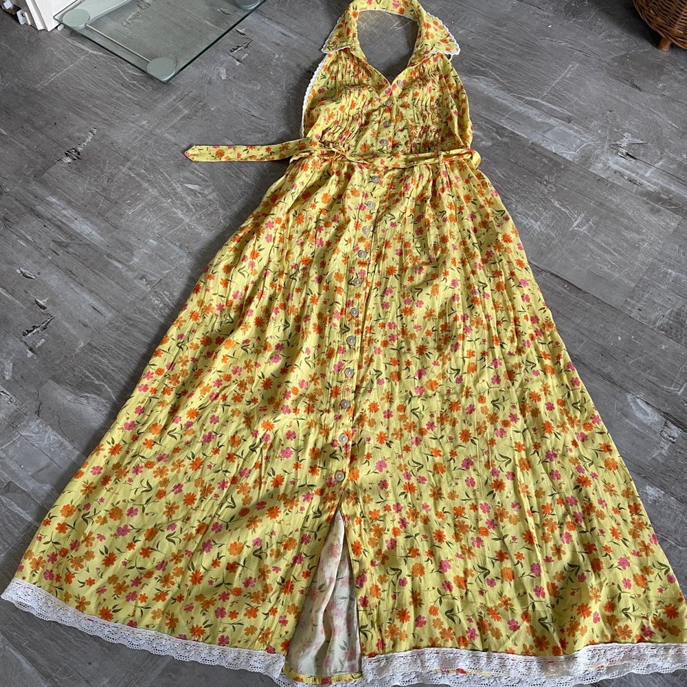 Floral Halter Maxi Dress with Lace Trim